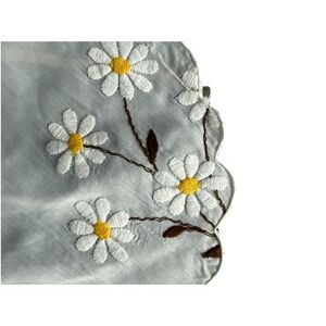 VTG 70 Daisy Tablecloth 72x51 Rectangle MCM Sheer Cottagecore Flower Power